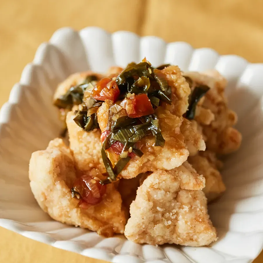 TSUKLIO（ツクリオ）の鶏唐揚げの冷製トマトにらだれ
